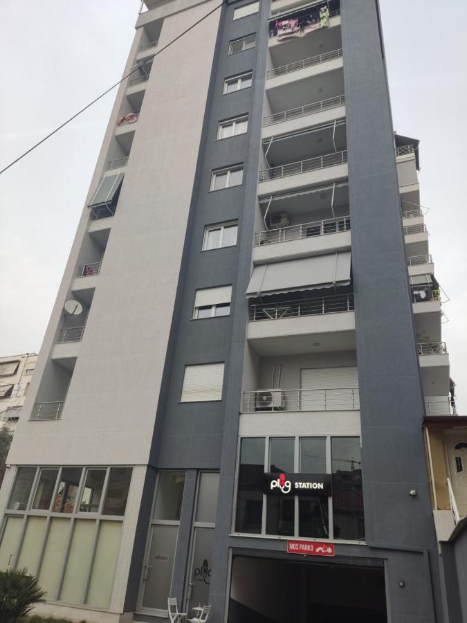 Penthouse Pazari I Ri Apartment