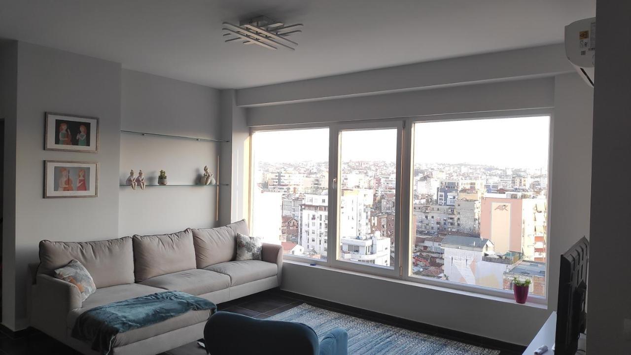 Penthouse Pazari I Ri *